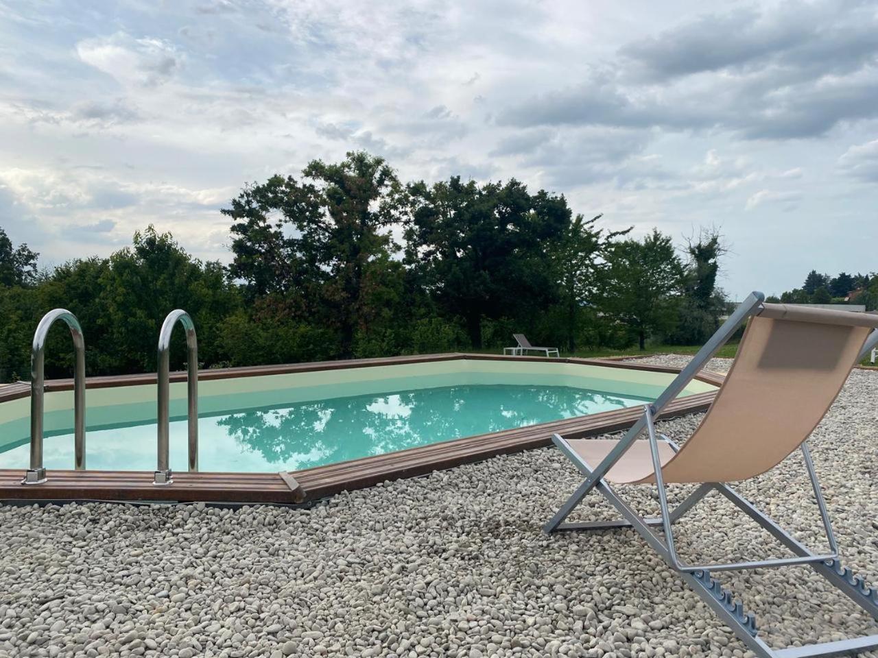 La Casa Di Roby-1 Appartamento La Morra Con Piscina Exteriör bild