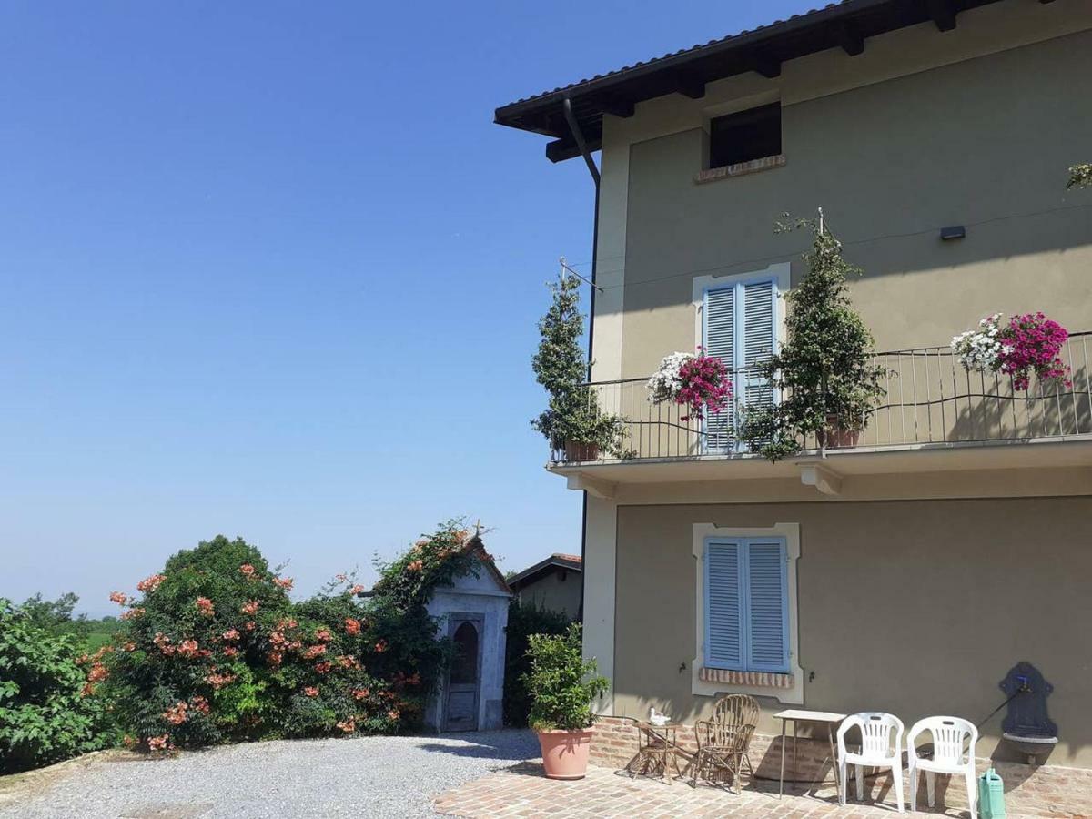 La Casa Di Roby-1 Appartamento La Morra Con Piscina Exteriör bild